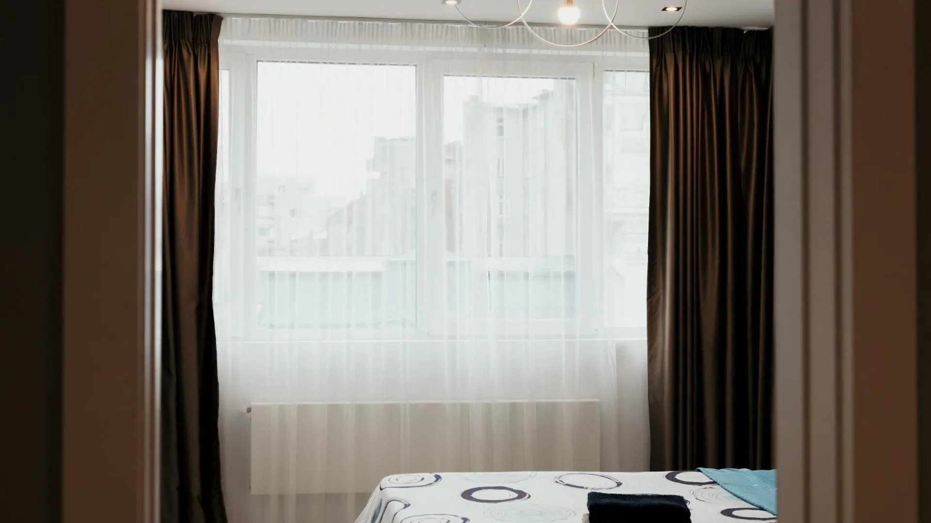 Exclusive Apartment In The Center Of Bucharest 0*,