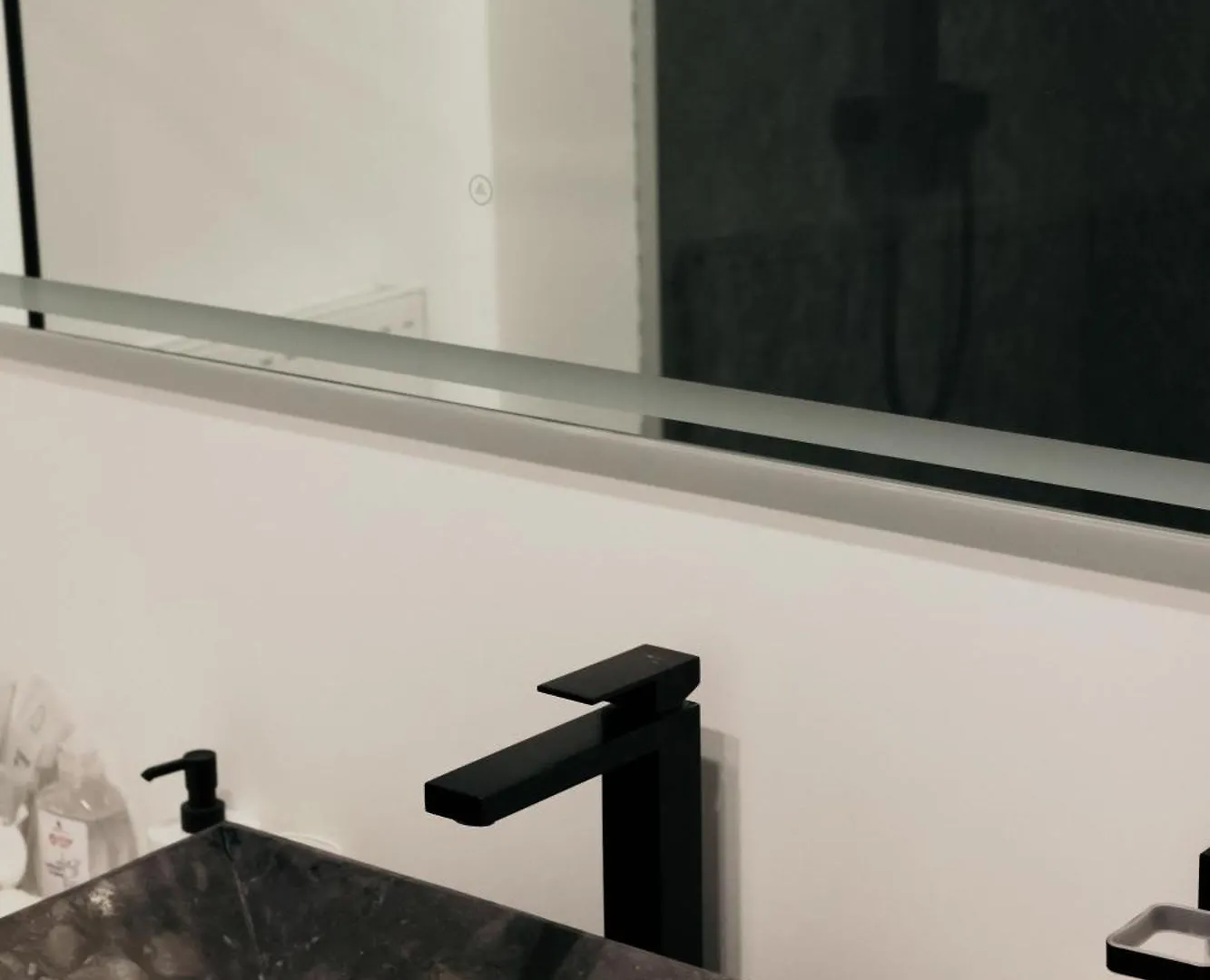Exclusive Apartment In The Center Of Bucharest Romania