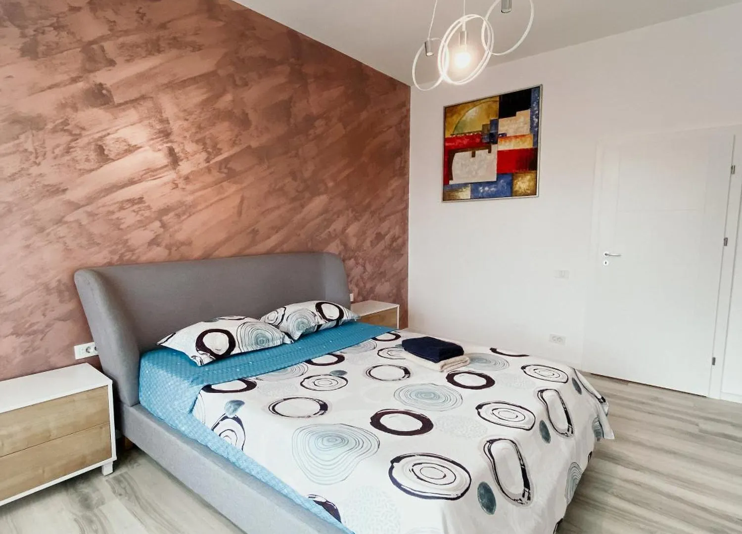 Exclusive Apartment In The Center Of Bucharest Romania